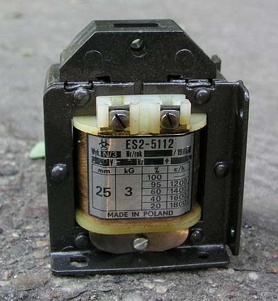 Elektromagnes ES2 5112  3kg 25mm