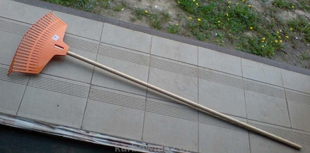 Grabie Plastikowe Wachlarzowe