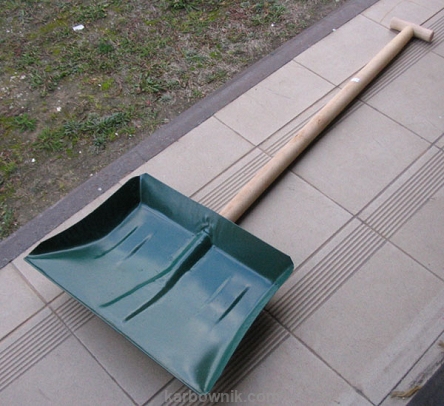 Łopata do śniegu METALOWA stel drewno Szufla